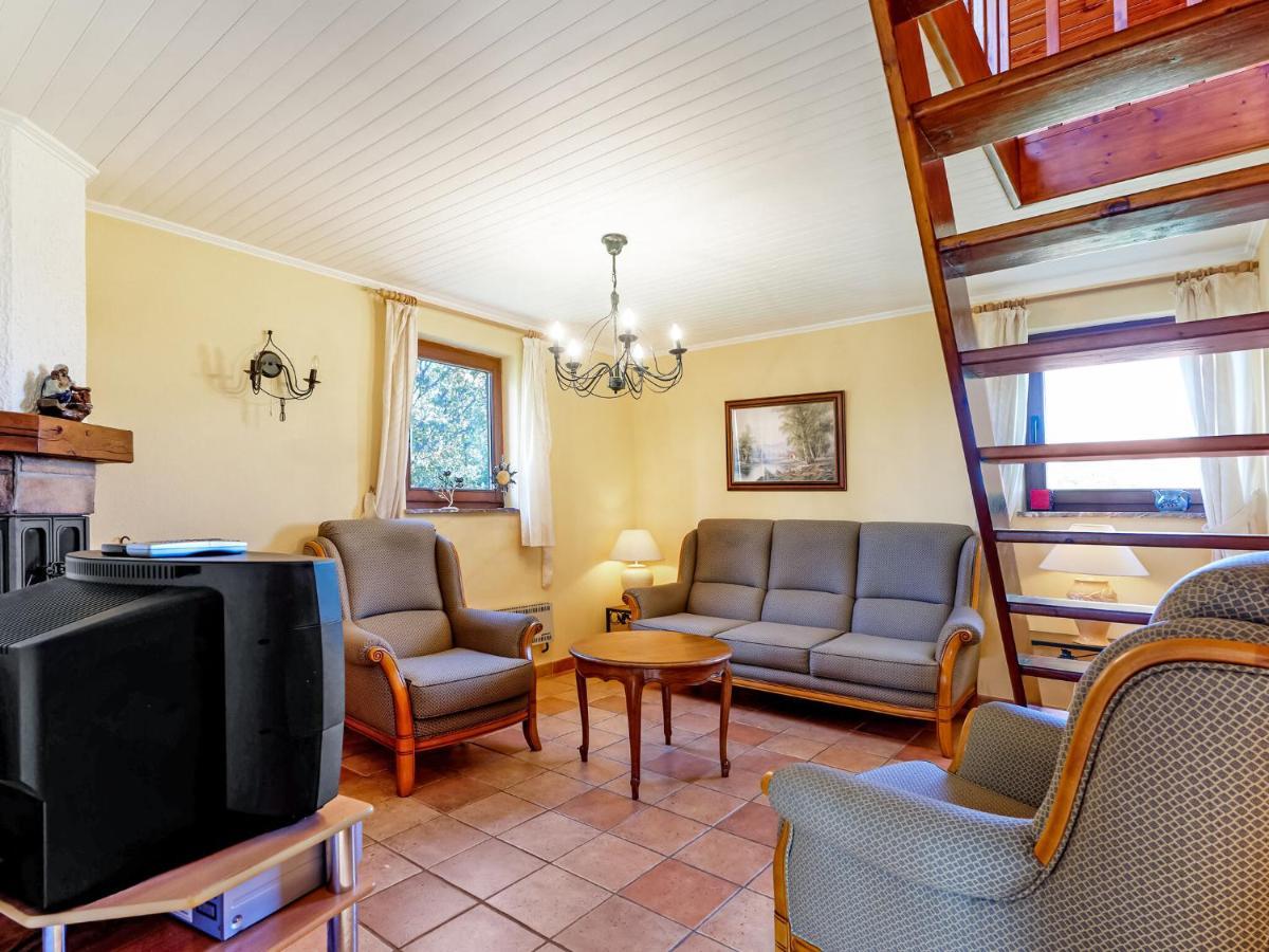 Amazing Holiday Home In Porcheresse Daverdisse With Terrace Экстерьер фото