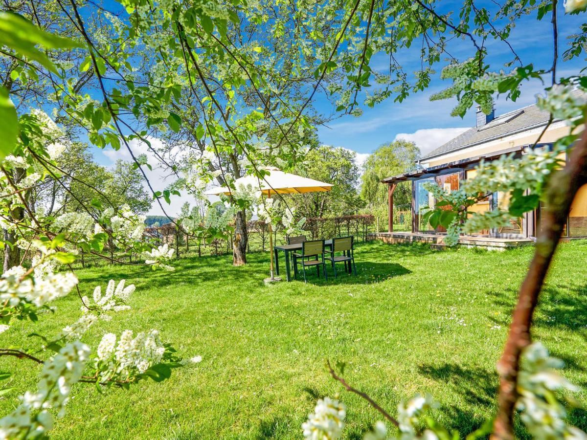 Amazing Holiday Home In Porcheresse Daverdisse With Terrace Экстерьер фото